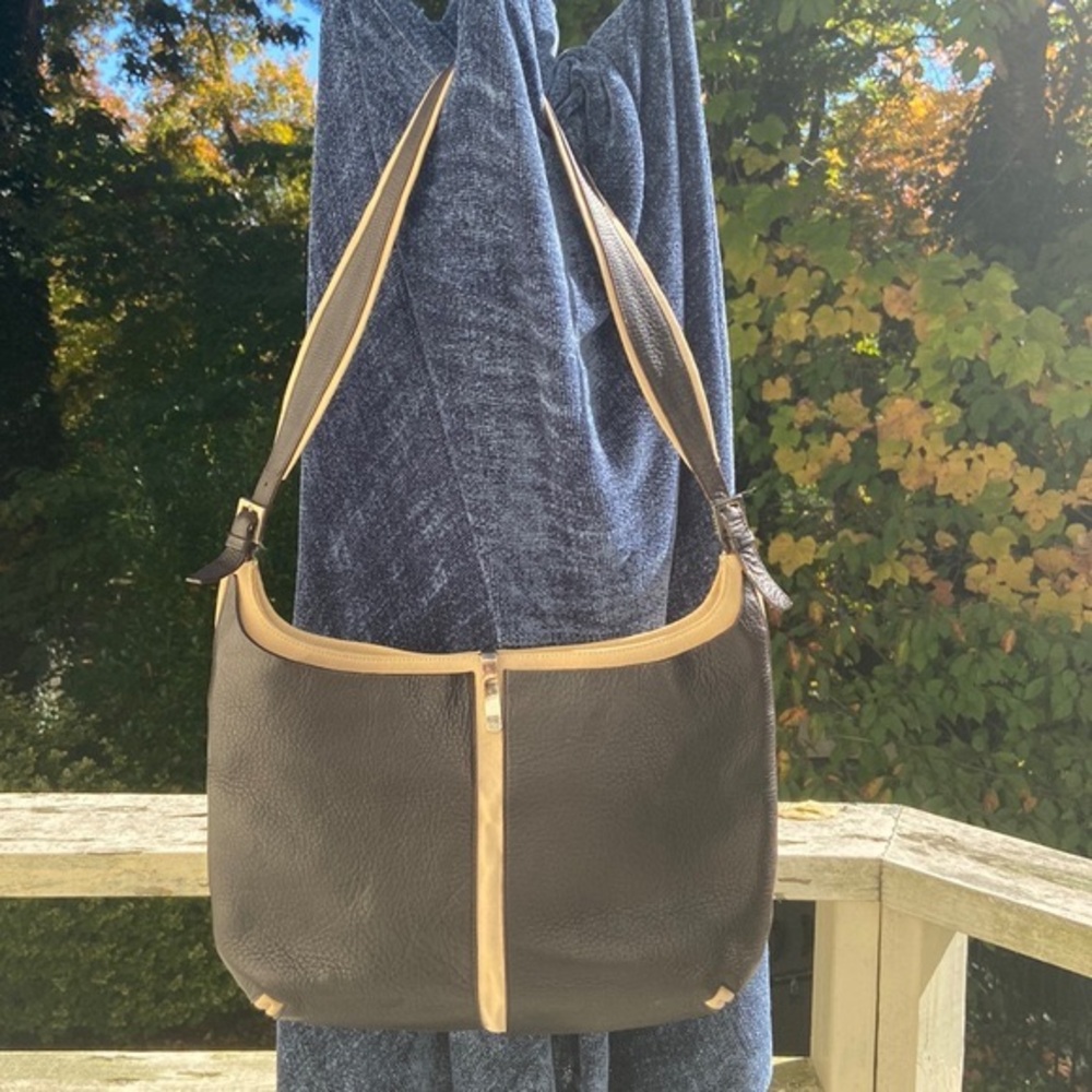 Bally Mod Hobo Brown Leather Beige Canvas Shoulder Handbag Purse